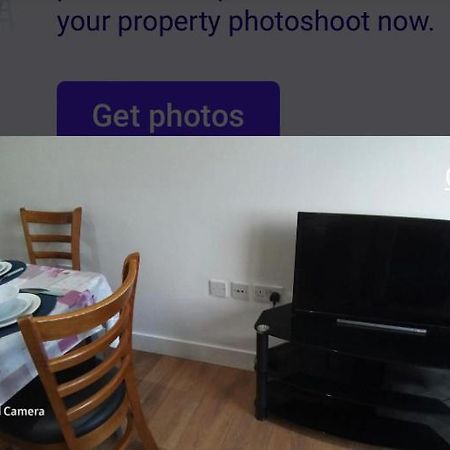 Апартаменты 291 Barking Road Лондон Экстерьер фото